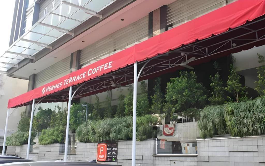 棉兰爱马仕皇宫酒店 外观 照片